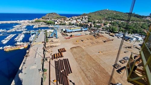 OMV Petrom anunță începerea lucrărilor de construcție pentru structura-suport din oțel a platformei de producție în cadrul proiectului Neptun Deep / Primele livrări de gaze naturale ar urma să aibă loc în 2027