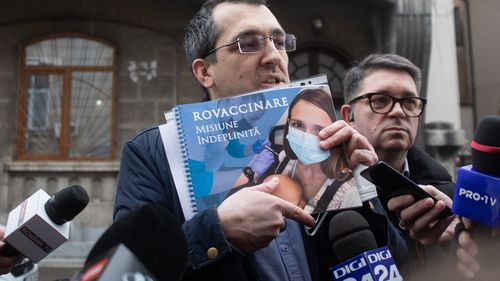 DOSARUL VACCINURILOR Vlad Voiculescu a ajuns la DNA: "Nu numai că nu am semnat contractele, ci atunci când luau deciziile nici măcar nu mă informau. Nicio decizie importantă a domnului Cîțu nu era luată fără domnul președinte"