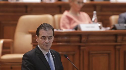 Premierul Ludovic Orban, despre modalitatea prin care vor fi înghețate salariile demnitarilor: Prin legea bugetului sau prin Ordonanță de urgență ”trenuleț”