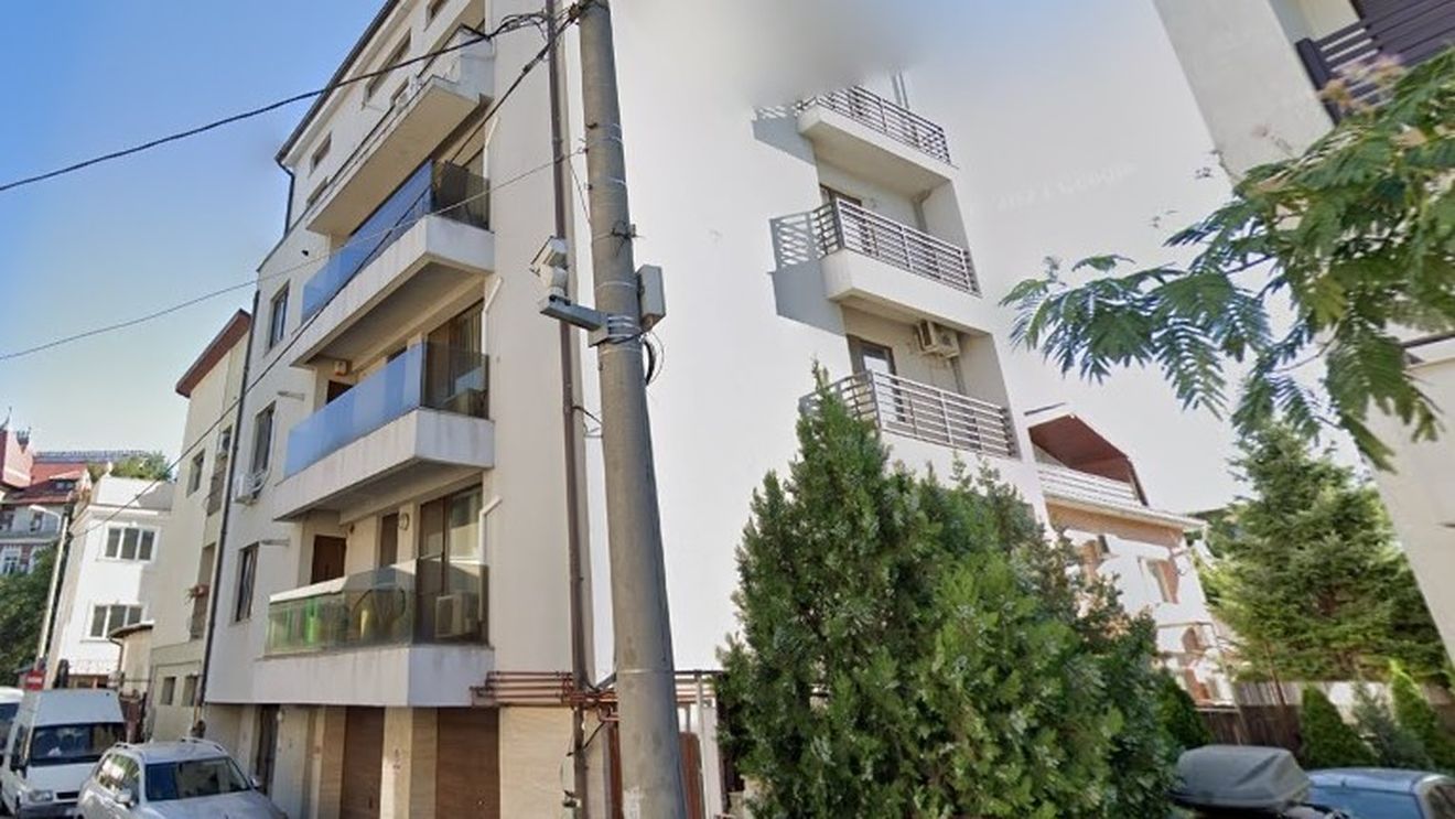 EXCLUSIV Firma din Buzău a soției premierului Ciolacu a cumpărat un apartament în București / Deținătoarea terenului și a autorizației de construire este Rotary Construcții / Afacerile companiei cu statul au explodat în ultimii ani / Ciolacu: ”Achiziția s-a făcut din banii firmei. Undeva la 100.000 de euro”