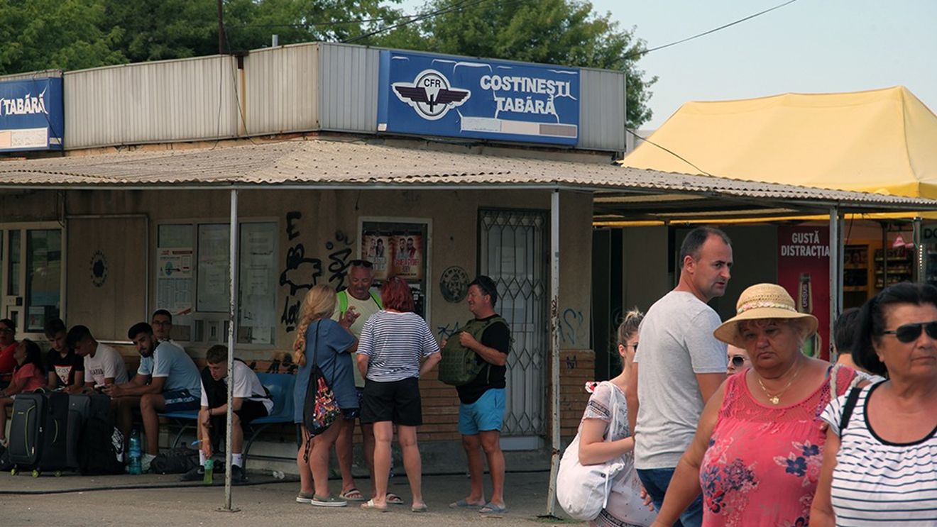 Mersul trenurilor este afectat pe ruta stațiunilor din sudul litoralului din cauza viiturilor, anunță CFR