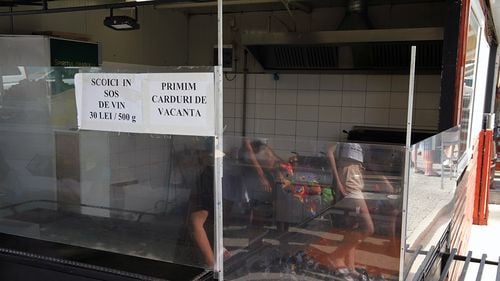 Sindicaliștii din penitenciare se împotrivesc eliminării voucherelor de vacanță pentru bugetarii cu salarii peste 10.000 de lei, propusă de Nicolae Ciucă: Măsură propusă de ”bugetarul de lux”