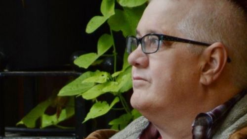 Un veteran al marinei americane a obținut primul pașaport SUA de genul "X" / Dana Zzyym se definește o ”persoană intersexuală”, nici bărbat, nici femeie