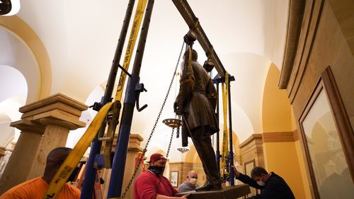 Statuia din Capitoliu a generalului confederat Lee va fi înlocuită cu cea a activistei pentru drepturile civile ale persoanelor de culoare Barbara Johns