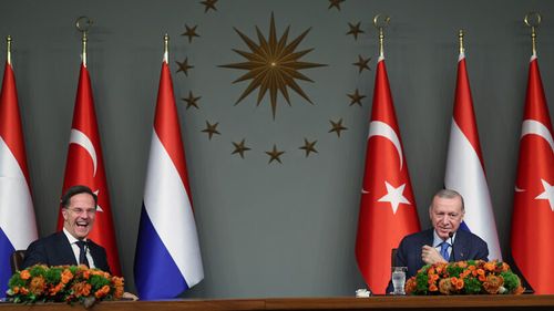 Campania electorală pentru șefia NATO: Premierul olandez Mark Rutte a fost primit de președintele turc Erdogan, care i-a urat ”succes în noua călătorie” / Olanda e cel mai mare investitor străin în Turcia