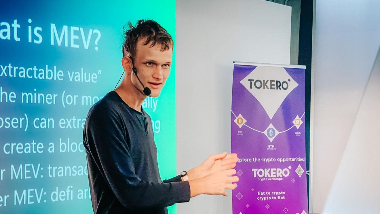 Fondatorul Ethereum, Vitalik Buterin, a venit în București. Miliardarul s-a întâlnit cu comunitatea crypto din România