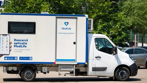 Premieră în Europa Centrală și de Sud-Est: MedLife aduce primul centru mobil de testare BTS* la un festival