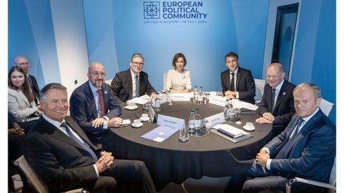 Președintele Iohannis, întâlnire în Anglia cu Maia Sandu, Keir Starmer, Emmanuel Macron și Olaf Scholz