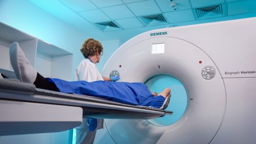 Diagnostic avansat și tratament modern pentru o boală frecventă la bărbați