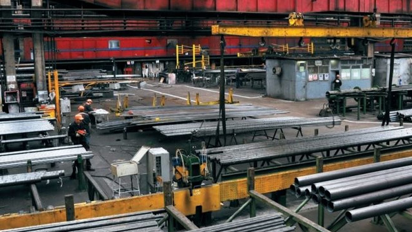 Producătorul român de țevi de oțel Artrom va fi vândut către GLGH, o companie a fondului de investiții american Great Lakes Global Holdings