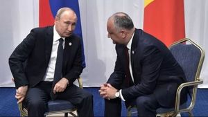 Igor Dodon, plătit de un ONG din Rusia cu sute de mii de dolari. Organizația apropiată de Kremlin e condusă de fiul fostului procuror general al Rusiei