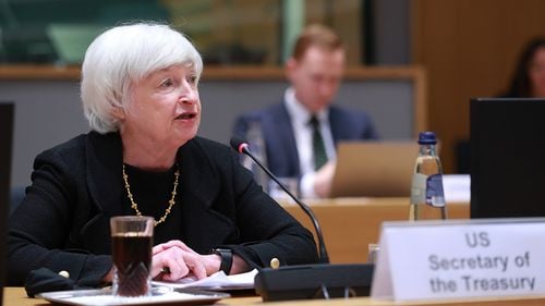 Washingtonul "nu va accepta" din nou avalanșa de produse chinezești vândute în pierdere pe piețele mondiale (Yellen)