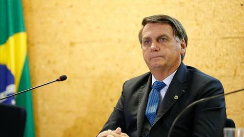 Fostul președinte al Braziliei, acuzat de ”acte ostile” împotriva Braziliei, e obligat să poarte o brăţară electronică / Nu poate părăsi domiciliul între orele 19.00 şi 6.00 / Bolsonaro denunţă o ”umilire supremă”