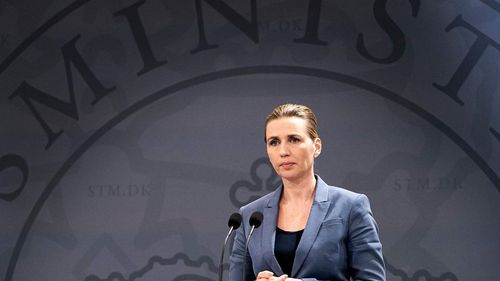 Danemarca ar putea redeschide școlile pentru clasele 1-5 de la mijlocul lui aprilie, dacă situația se stabilizează