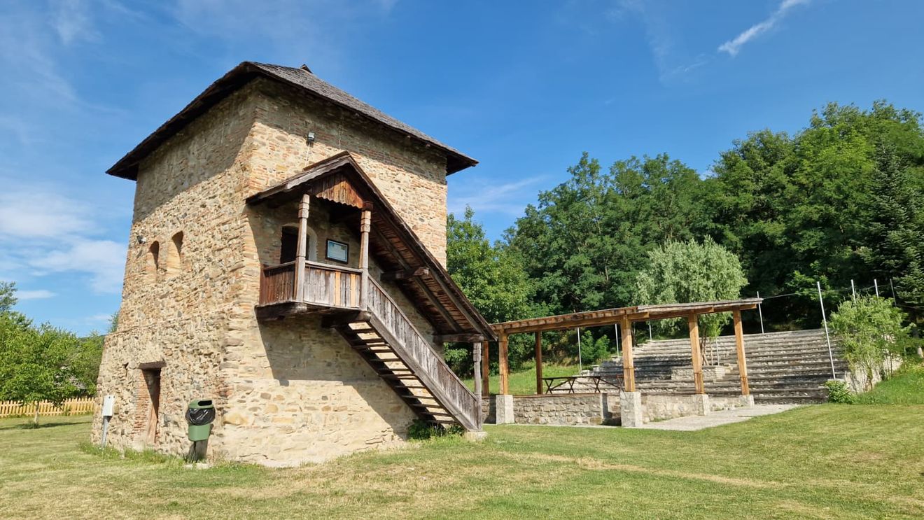 Cum sprijină fondurile UE obiectivele culturale/ Directorul Muzeului Județean din Vâlcea: „Aproape jumătate din timp, dedicat „vânării" fondurilor europene. Fără ele nu se pot face investiții”