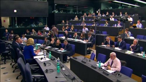 Corina Crețu avertizează că România nu are încheiate şi negociate cu Comisia Europeană nici Acordul de Parteneriat, nici Programele Operaţionale