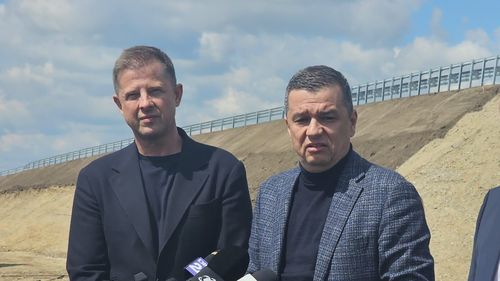 Avertisment la adresa lui Ilie Bolojan postat de baronul PNL Hubert Thuma pe un grup de discuții al liberalilor, în paralel cu presiunile PSD pentru înlocuirea premierului: ”Acțiunile pe care le voi întreprinde nu reprezintă altceva decât apărarea intereselor ilfovenilor”