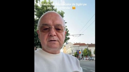 Primarul Emil Boc a strâns chiștoace de pe jos, în centrul Clujului / ”No bun, de data asta, am strâns eu chiștoacele de pe jos. Data viitoare, amendă între 500 și 1.000 de lei„
