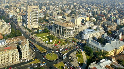 Restricții de trafic în București până luni, din cauza Semimaratonului Internațional, a unui festival și marșului pro-european | Programul complet și traseele afectate