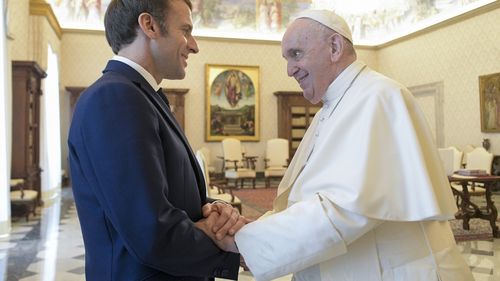 Papa Francisc cere primirea ”gratuită” a vizitatorilor la Catedrala Notre-Dame / ”Fie ca renaşterea acestei admirabile biserici să fie un semn profetic al reînnoirii Bisericii în Franţa”