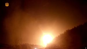 Un depozit subteran pentru gaze din Ucraina a fost lovit duminică de rachete ruseşti / ”Avem suficiente capacităţi de rezervă pentru a atenua orice impact imediat”