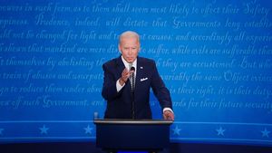 Joe Biden a anunțat primele nume din echipa sa: Anthony Blinken va conduce diplomația americană, John Kerry va fi reprezentantul pentru chestiuni climatice, iar Alejandro Mayorkas va fi numit şef al Departamentului Securităţii Interne