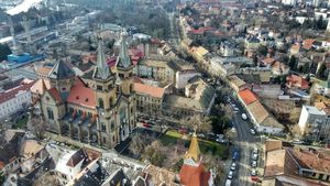 Timișorenii care au plătit în 2022 impozit de trei ori mai mare pe clădirile nerezidențiale nu-și vor primi banii înapoi / Hotărârea care mărea impozitul a fost anulată în instanță
