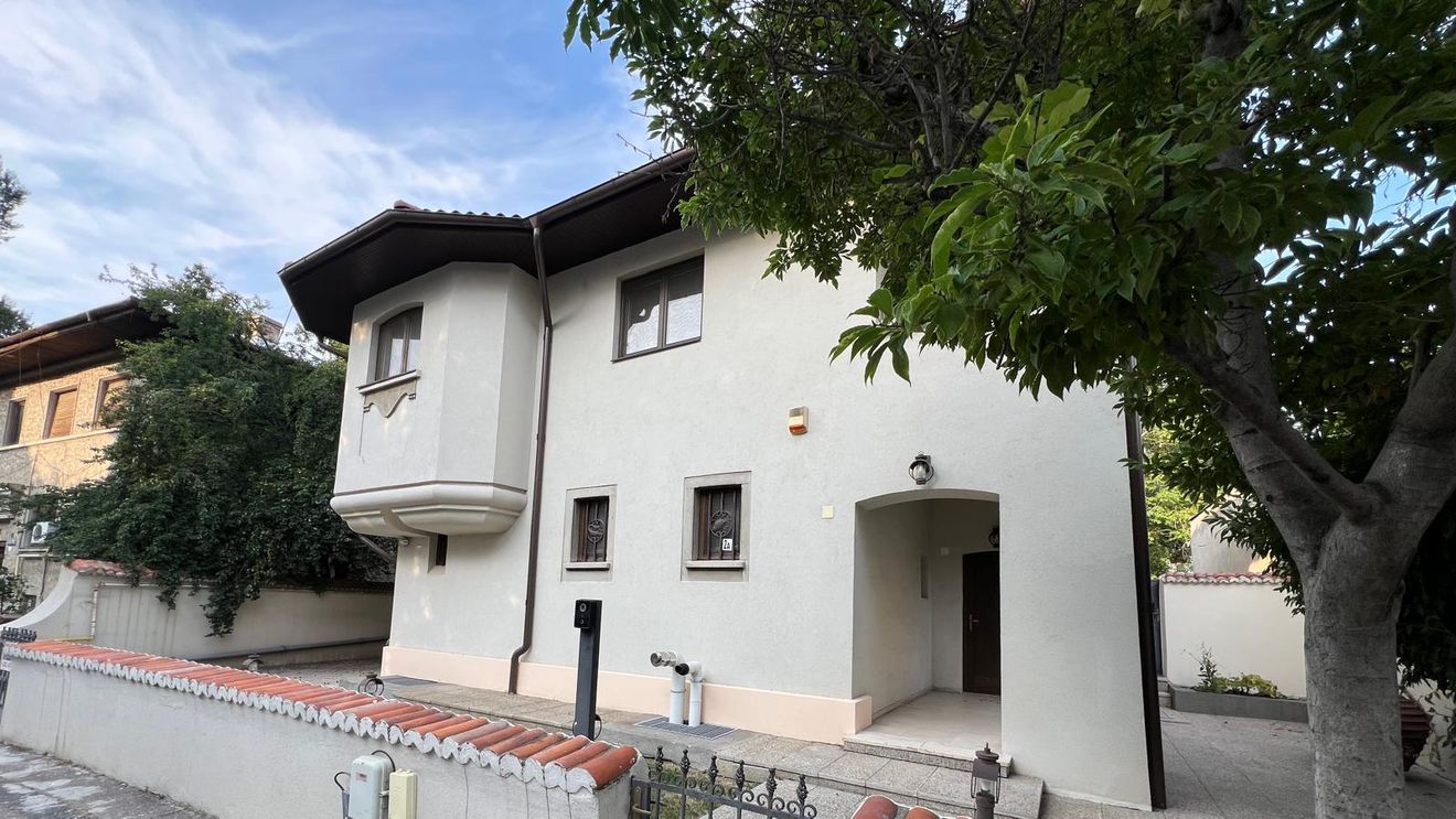 FOTO&VIDEO Cum arată casa care ar urma să-i fie alocată fostului președinte Traian Băsescu