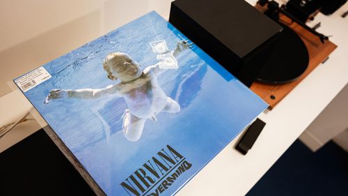 Un judecător federal a respins pentru a doua oară procesul privind coperta albumului Nirvana, din 1991, pe care apare un bebeluș dezbrăcat