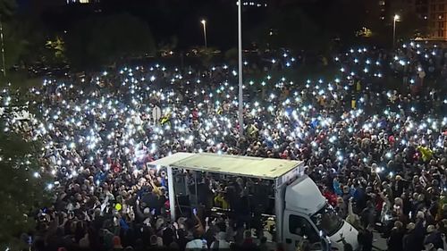 Serbia: Nou protest masiv în Belgrad după crimele în masă care au zguduit țara