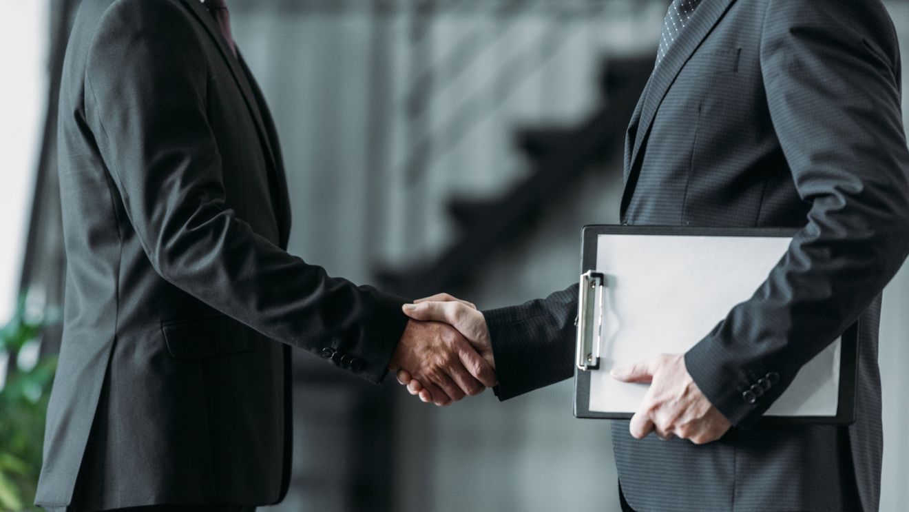 Speranțe pentru Parteneriatul Public-Privat în România, după ani de potențial nevalorificat. Avocați: Cadrul legislativ, deși perfectibil, este „satisfăcător” în 2025 / Un progres semnificativ există în ultimii ani datorită unui proiect finanțat de UE
