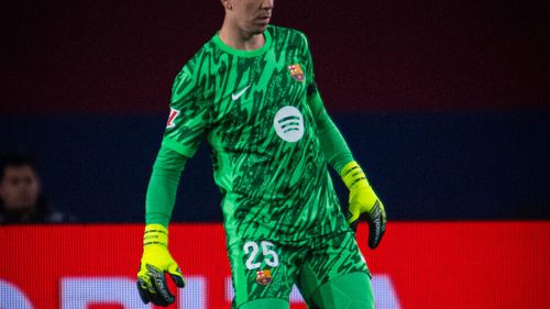 De la jucător retras la erou: Szczesny este aproape de a rămâne încă un an la Barcelona