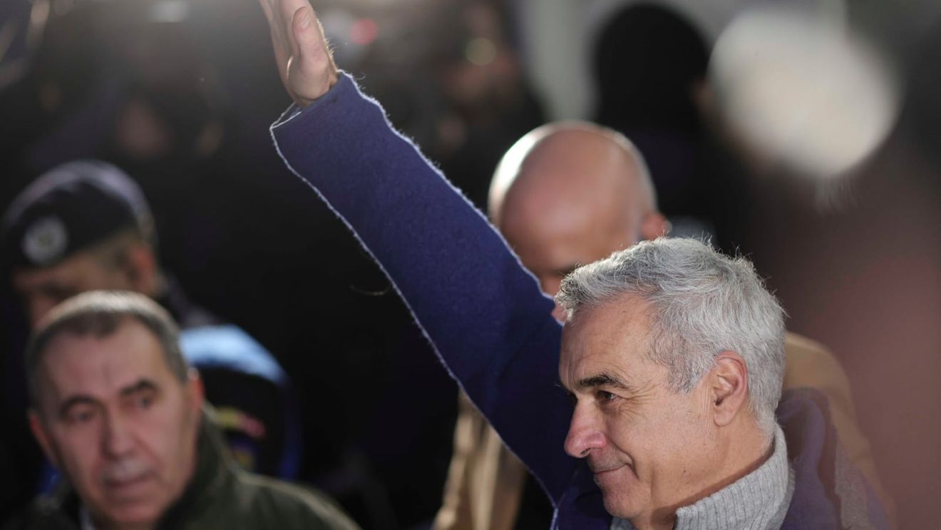 Aroganța lui Călin Georgescu față de o ziaristă: Ca profesor, vă declar repetentă / Tăceți din gură