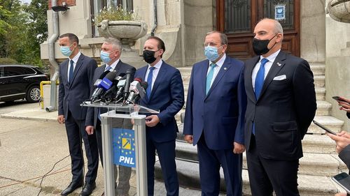 Rareş Bogdan: Nu se pune problema ca PNL să renunţe la poziţia de prim-ministru