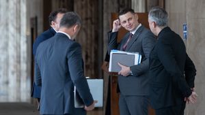 Președintele Senatului, despre un eventual vot de încredere în BPN al PNL pentru premierul Bolojan: ”Absolut normal, ar rezolva chestiunile din spaţiul public”