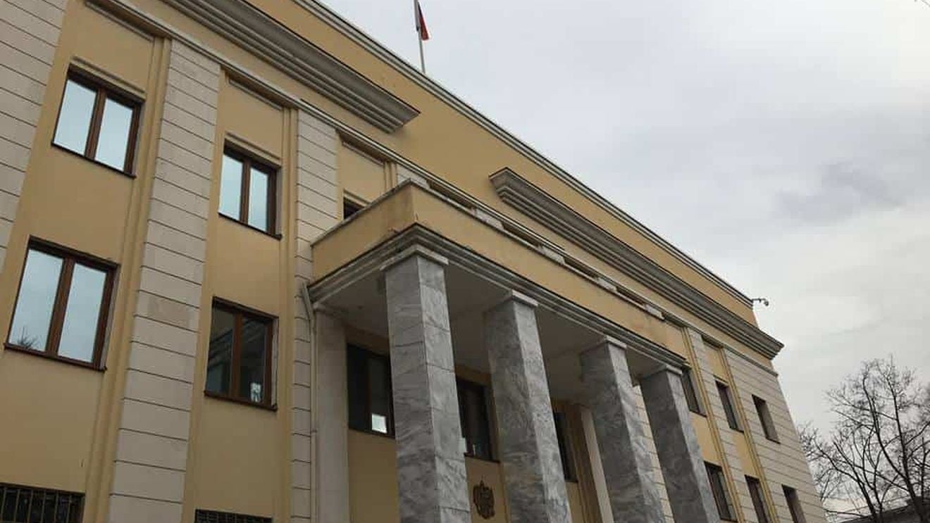 UPDATE: Ambasada Rusiei la București le spune românilor să fie atenți la informațiile despre acțiunile soldaților sovietici din al Doilea Război Mondial și argumentează cu un citat din Stalin / Reacție promptă a ambasadorului român la Moscova