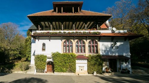 Vila Brătienilor de la Florica nu va mai fi administrată de CJ Argeș. Orban: ”Pesediștii din Argeș ne-au interzis să sărbătorim înființarea PNL”