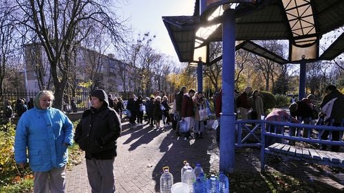 40% din Kiev rămâne fără încălzire după un atac cu rachete asupra unei instalații energetice/ Sunt 4 grade în acest moment în capitala Ucrainei