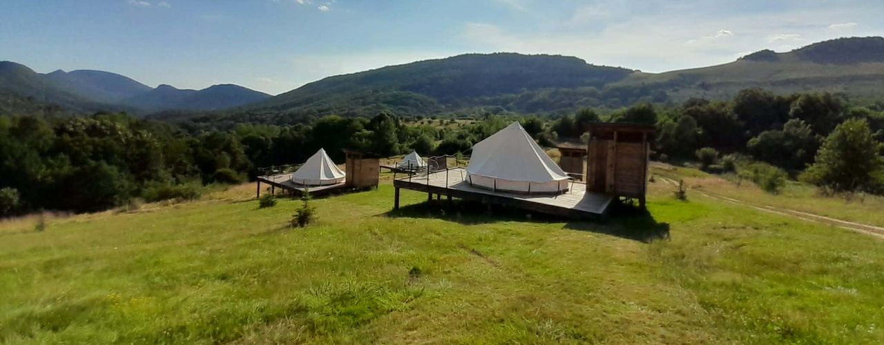 VIDEO&FOTO | De la minele de uraniu la turism. Povestea renașterii Ciudanoviței, satul-minier care mizează acum pe fonduri europene