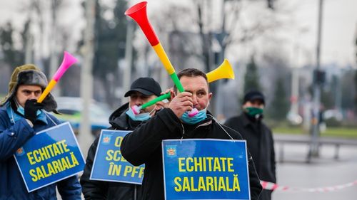 DOCUMENTE Legile salarizării și pensiilor se schimbă după model străin. Turcan: „Nu mai poate fi amânat” / Ep. 1: Salariile