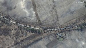 Oficial american: Convoiul militar rusesc din afara Kievului este „blocat” de atacurile ucrainenilor