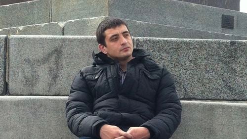 Opinia despre români a lui George Simion, în 2011: ”Dacă e să urăsc pe cineva, primii mei clienți sunt românii idioți, care mă fac pe mine de rușine. Ei sunt problema mea, nu alte popoare”