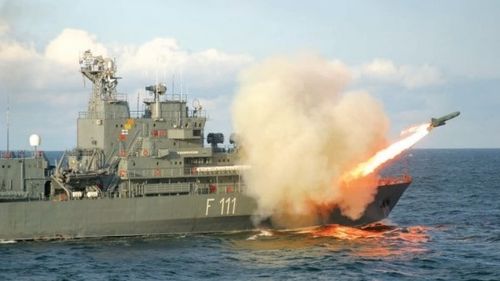 Un nou contract de înzestrare semnat cu SUA: armata română plătește 286 de milioane de dolari pentru rachete anti-navă