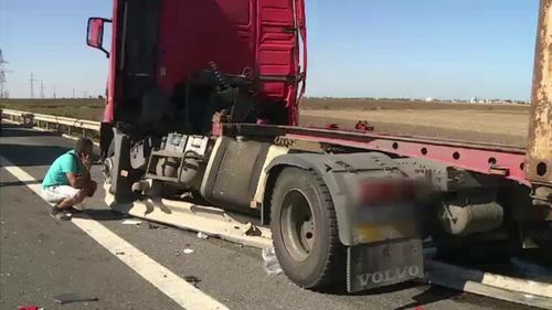 Greșeala făcută de șoferul de TIR care a dus la tragedia de pe autostrada A4. Microbuzul staționa pe banda de urgență