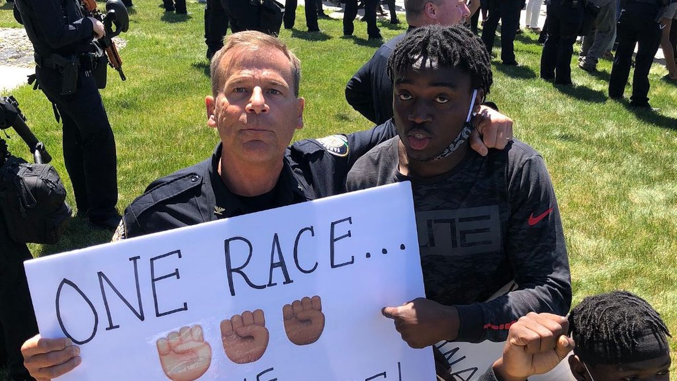 Populația albă din SUA scade pentru prima dată în istorie. Persoanele care se identifică ca fiind multi-rasiale au crescut cu 276%