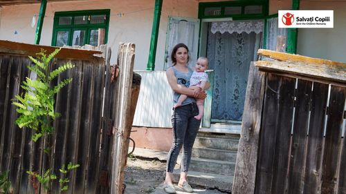 Organizația „Salvați Copiii”: Aproape una din 10 nașteri din România în anul 2024 provine de la fete cu vârsta între 15 și 19 ani / Maria, mamă la 15 ani: „Am simțit că viața mea s-a terminat” / Educația pentru sănătate trebuie să fie parte integrantă și obligatorie a procesului educațional