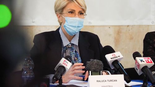Turcan critică atitudinea Consiliului Naţional al Audiovizualului în privinţa modului în care au fost difuzate campaniile anti-vaccinare de unele televiziuni