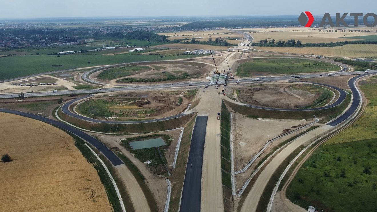 Fotoreportaj: vară constructivă pentru AKTOR pe A0 București Sud Lot 3
