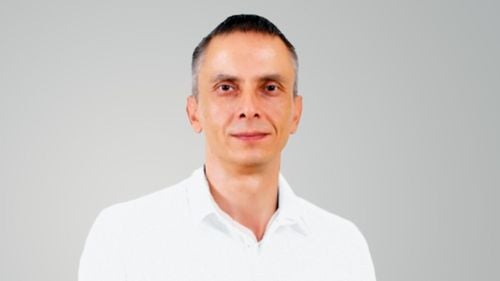 #MediciBuni - Dr. Sergiu Straticiuc, MedLife Iași: Displazia de șold este una dintre cele mai frecvente probleme musculoscheletale apărute la nou-născuți. Dacă nu este identificată la timp, poate duce la un handicap de mers, picioare inegale sau chiar deformări ale coloanei vertebrale”