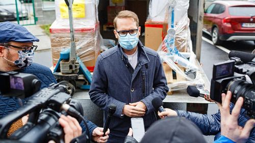 Războiul declarațiilor între PNL și primarul Timișoarei/ Liberalii îl acuză că a convocat pentru luni ședința Consiliului Local înainte de încheierea negocierilor/ Fritz susține că orașul trebuie să iasă rapid din blocaj politic